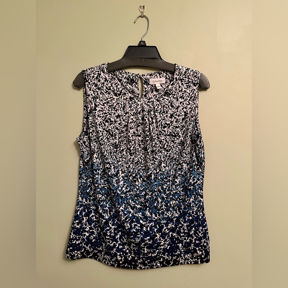 NWT Calvin Klein ombré-like sleeveless top.